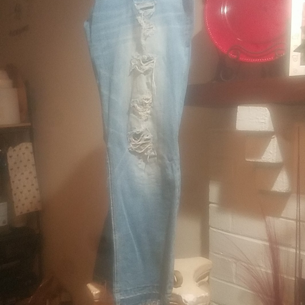 Fashion 2 figure  Distress light washJeans/ fashion to figure